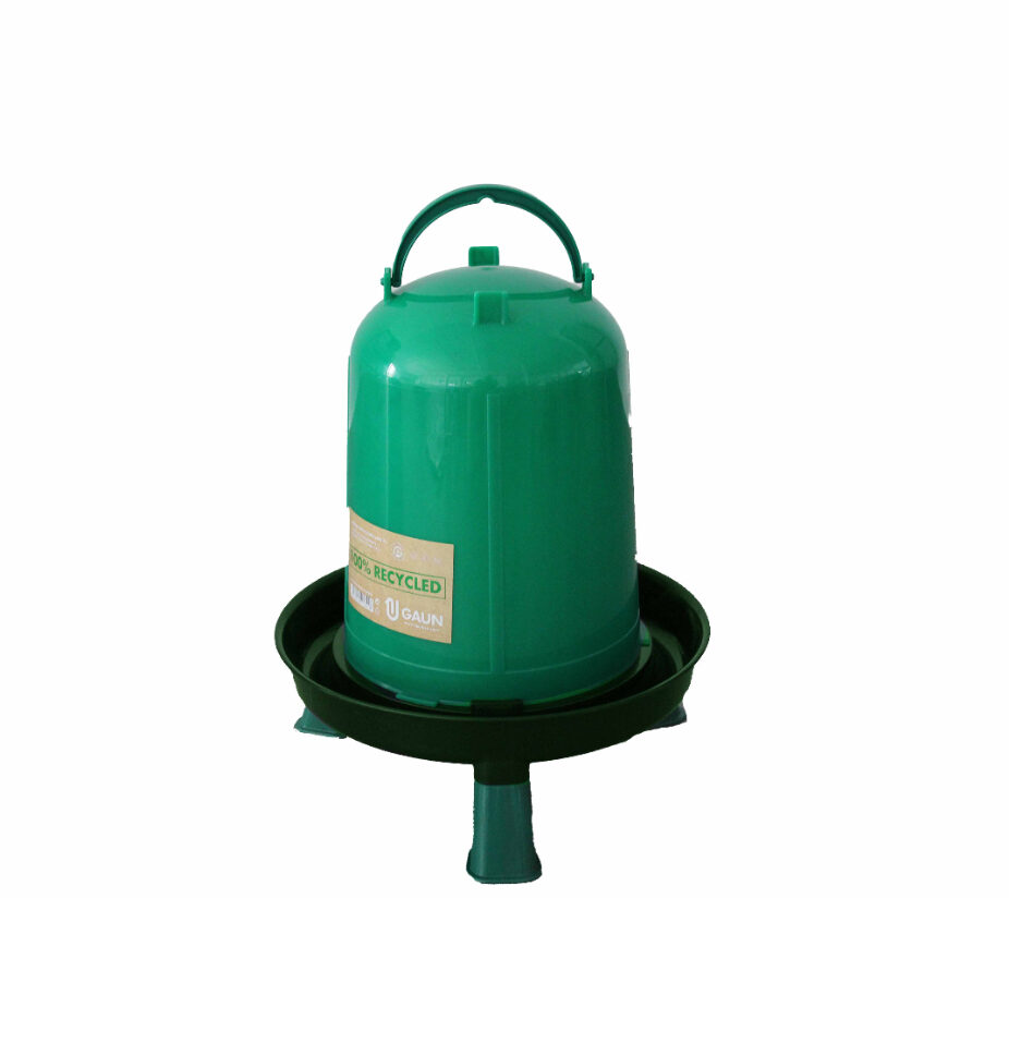 Eco gerecycleerde kippendrinkbak met poten 10 L